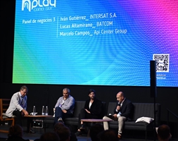 El panel de la segunda jornada de NPlay - Crédito: Convergencia